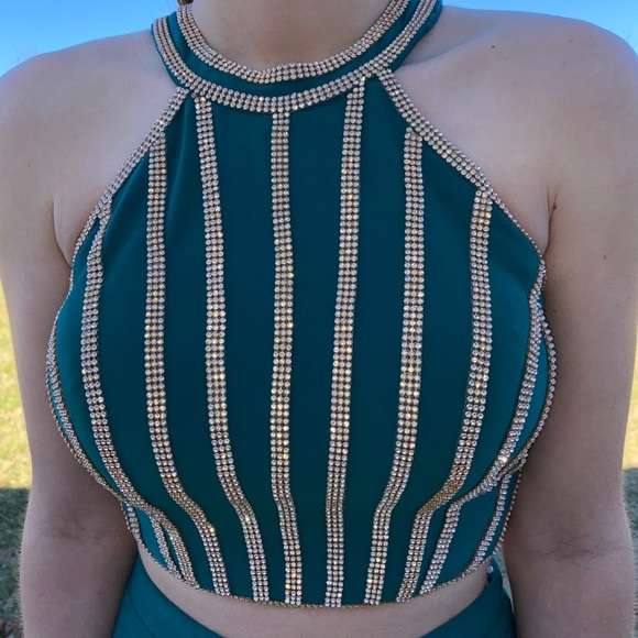 Camille Le Via Formal Dress - Picture 3 of 4